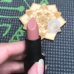 NARS Lipstick ‘Rosecliff’